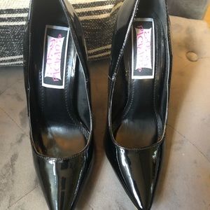 Black Heels , size 7 by Easy Picking